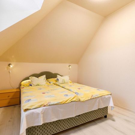 Holiday Home Narcisse By Interhome Balatonszarszo Ngoại thất bức ảnh