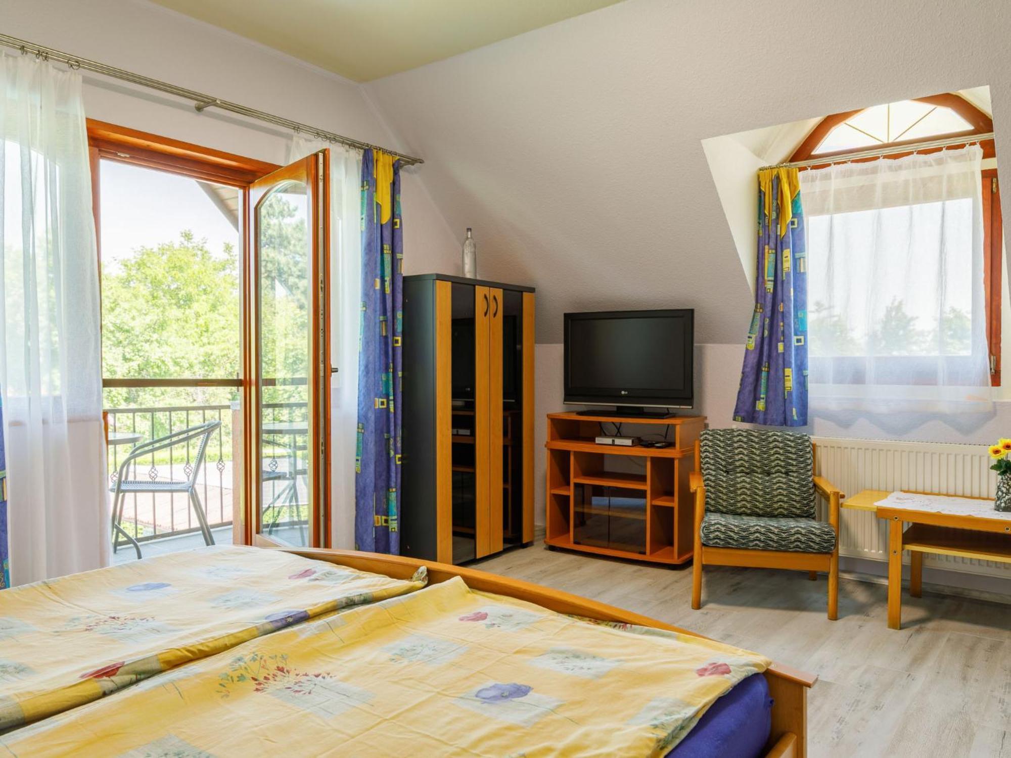 Holiday Home Narcisse By Interhome Balatonszarszo Ngoại thất bức ảnh